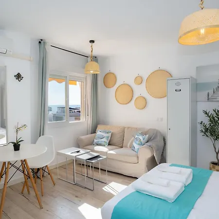 Oceanview, Beachfront 15 Min From Malaga Downtown Apartament *